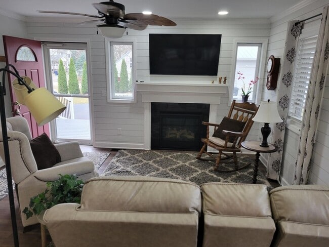 Photo - 4125 Spruce St