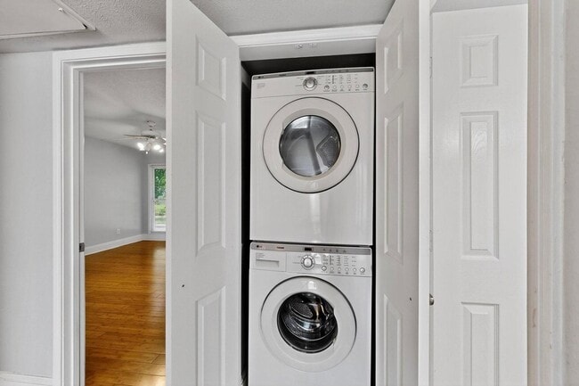 Photo - 7736 Meadow Rd Unit 203