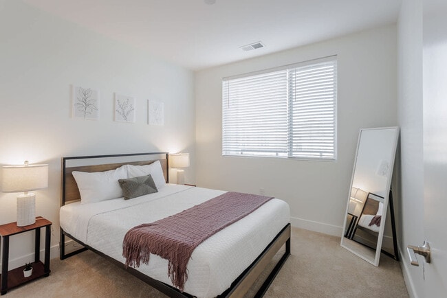 Photo - 228 Pike St Unit ID1036069P