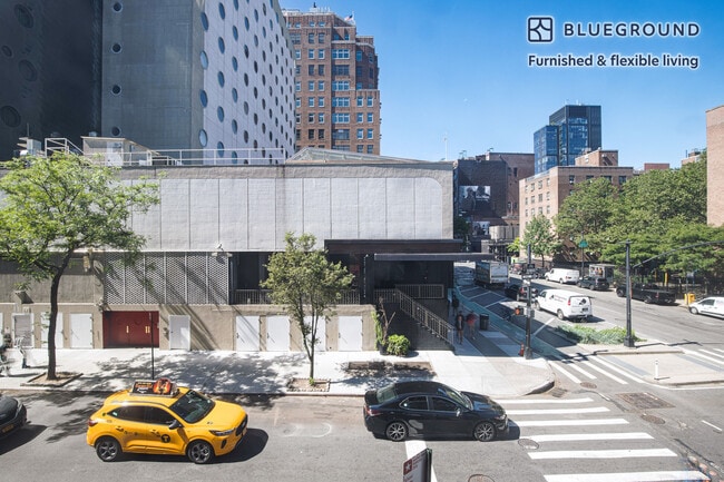 Photo - 363 W 17th St Unit FL2-ID1809