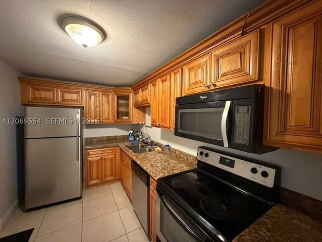 Building Photo - 1800 Sans Souci Blvd Unit 436