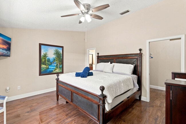 Photo - 152 NE Twylite Terrace Unit SI FL1-ID1621174P