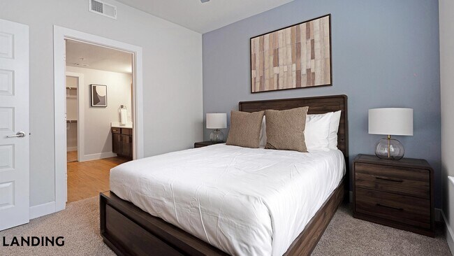 Photo - 17715 Overlook Loop Unit 9203
