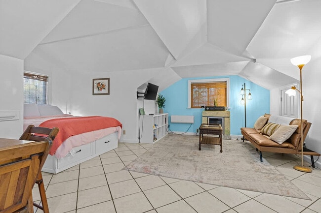 Photo - 912 Little Bay Ave Unit ID1354828P