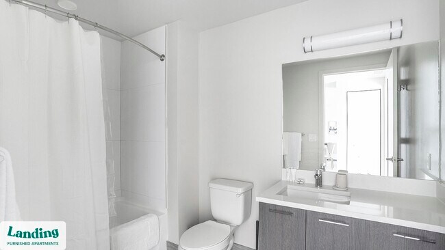 Photo - 698 NE 1st Ave Unit CMW-2003