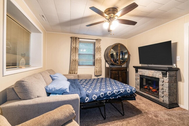 Photo - 234 N Hamilton St Unit ID1332553P