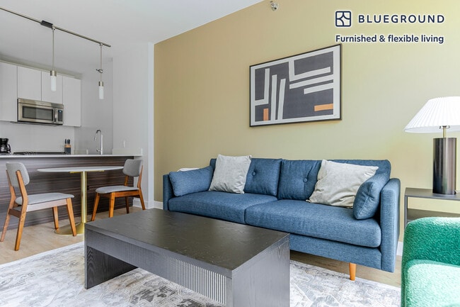 Photo - 201 N Garland Ct Unit FL27-ID1325