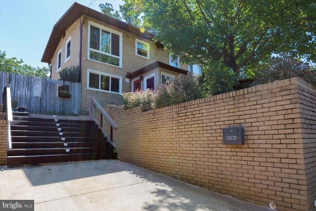 Photo - 5208 10th Pl S