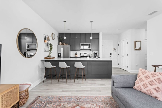 Photo - 5858 N College Ave Unit ID1014523P