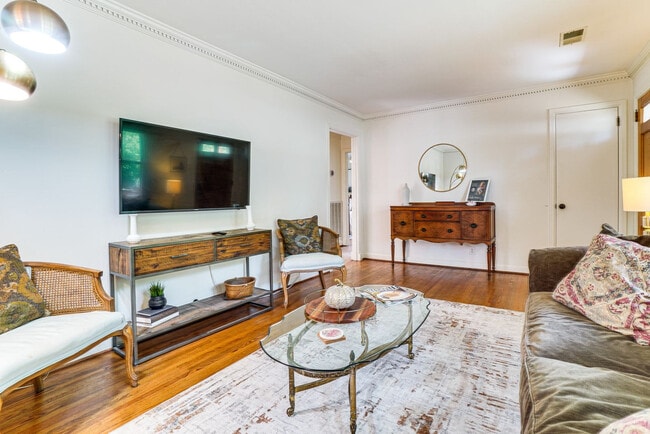 Photo - 631 Watsonwood Dr Unit SI ID1632537P