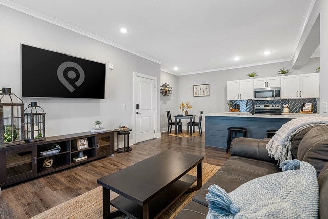 Photo - Pointe Grand Pendergrass