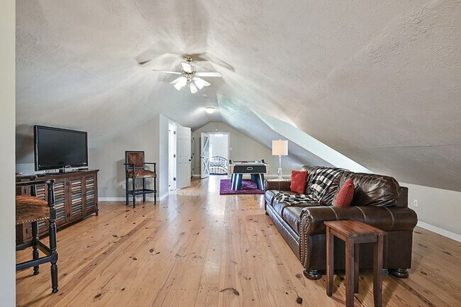 Photo - 5294 Koppe Bridge Rd Unit ID1328050P