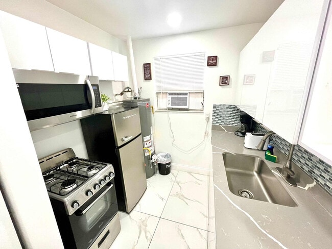 Photo - 338 Van Buren St Unit SI FL1-ID1520241P