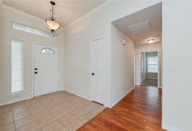 Photo - 1207 Portsmouth Ct