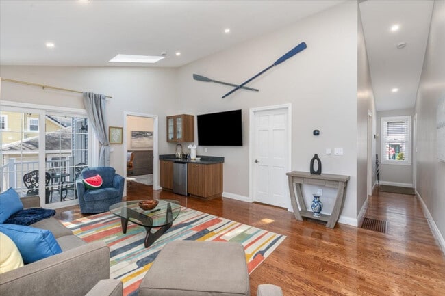 Photo - 17 Cedar Terrace Unit SI ID1521449P