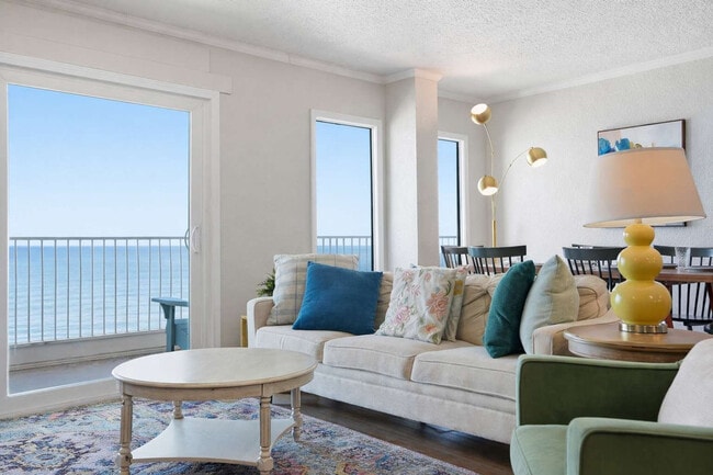 Building Photo - 8743 Thomas Dr Unit SI FL15-ID1491598P
