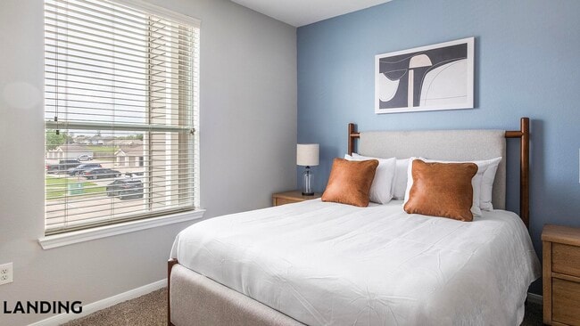 Photo - 14807 Woodland Hills Dr Unit 2202