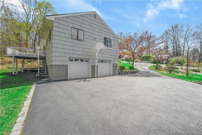 Photo - 6 Scarborough Cir
