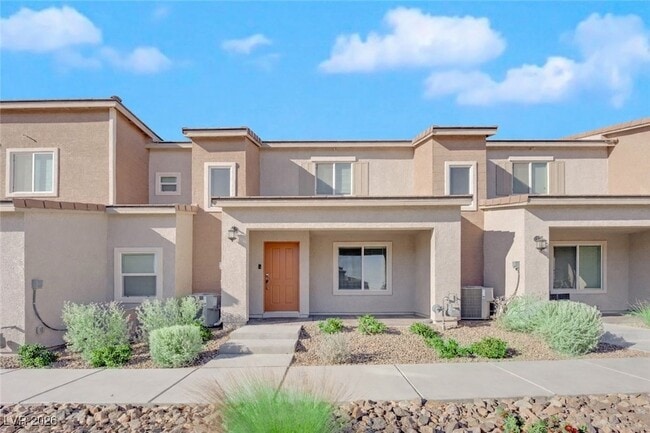 Photo - 6200 Foxes Dl St