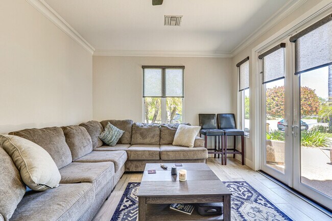 Photo - 2225 Corte Ananas Unit SI ID1307644P