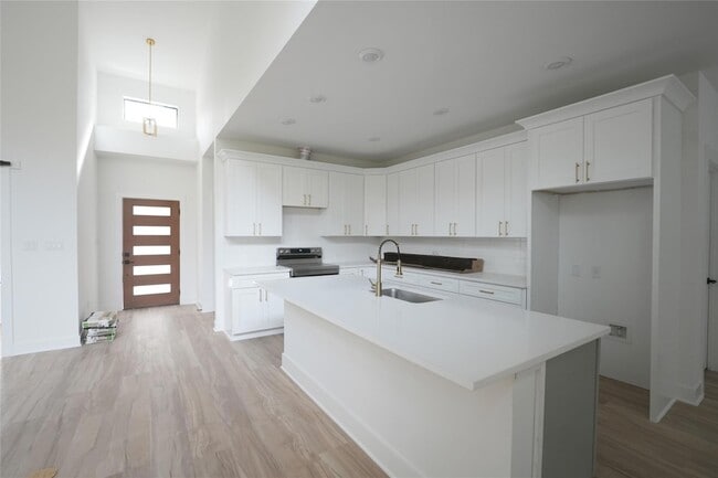 Photo - 48 Acacia Dr