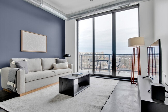 Building Photo - 1647 N Milwaukee Ave Unit FL4-ID1386