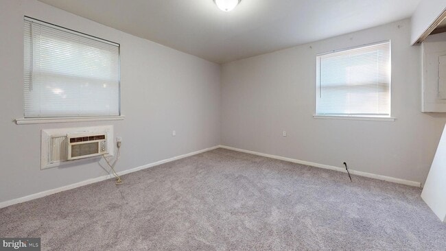 Photo - 10722 Gifford Ave Unit 2