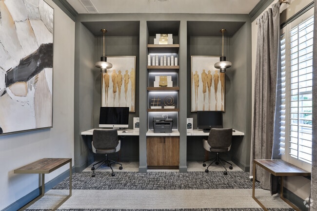 Resident Business Center - Colton Creek