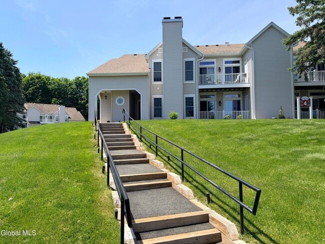 Building Photo - 413 Diamond Rock Cir
