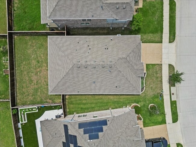 Photo - 3222 Mattie Grey Ln