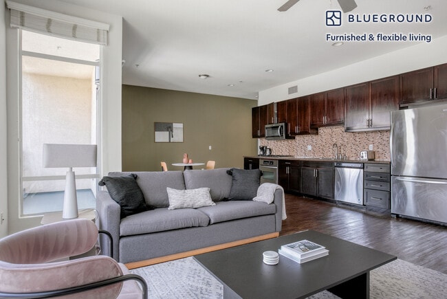 Photo - 4055 Redwood Ave Unit FL3-ID1075