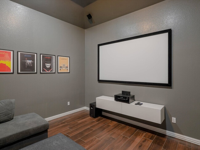 Photo - 2620 Bordeaux Dr Unit ID1019535P