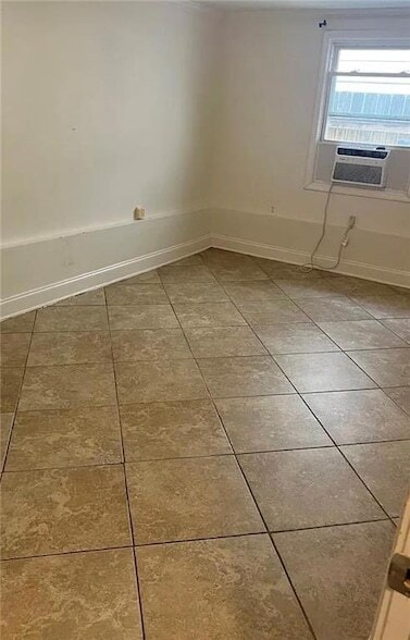 Photo - 6800 Louis XIV St Unit B