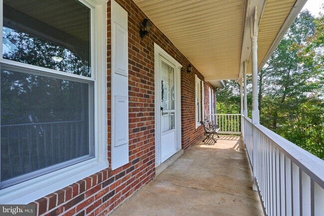 Photo - 8332 Hilltop Ave