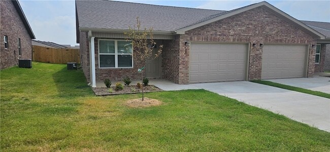 Photo - 6810 Toby St