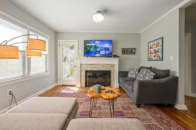 Photo - 3265 N Fulton Ave Unit ID1234821P