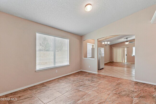 Photo - 14336 Desert Sage Dr