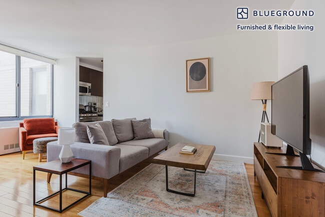 Building Photo - 235 W 48th St Unit FL29-ID1541