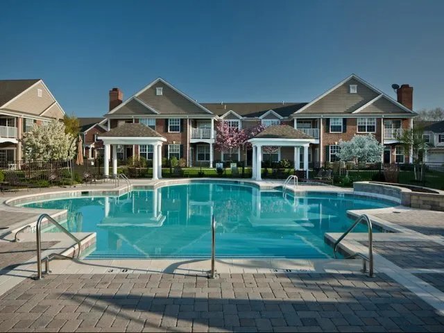 Building Photo - The Crest at Elm Tree