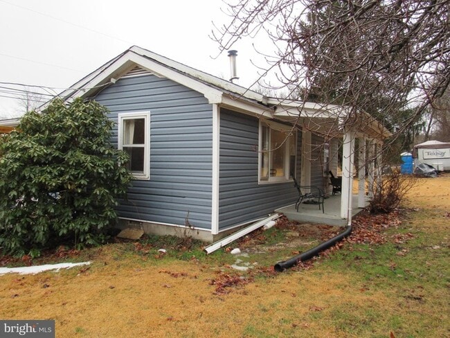 Photo - 286 Mission Rd