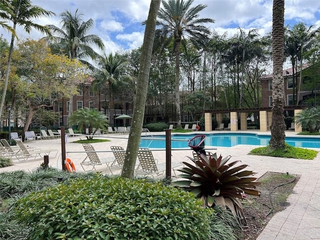 Photo - 6812 W Sample Rd Unit 6812