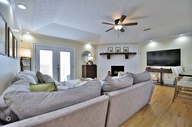Photo - 4404 Bridgewater Dr