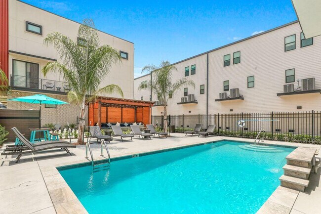 Photo - 3737 Bienville Ave Unit ID1269162P