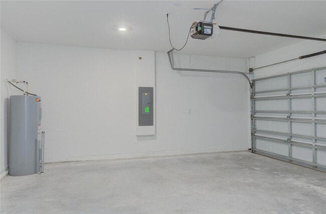 Photo - 1492 Cumberland Ave