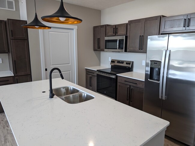 Photo - Elm 26 Apartments