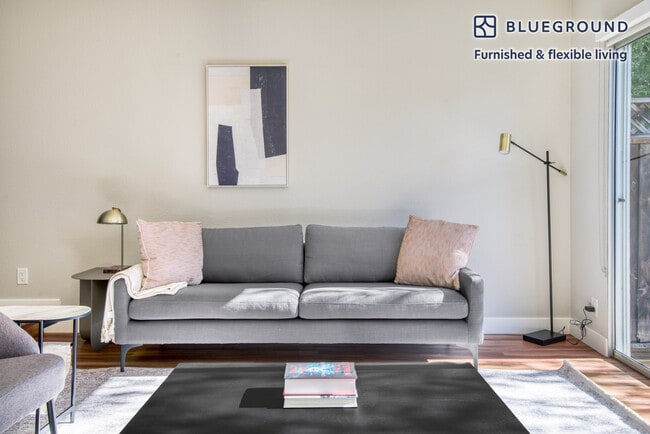 Photo - 14 Forest Glen St