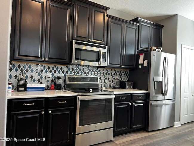 Photo - 6148 Van Ness Dr