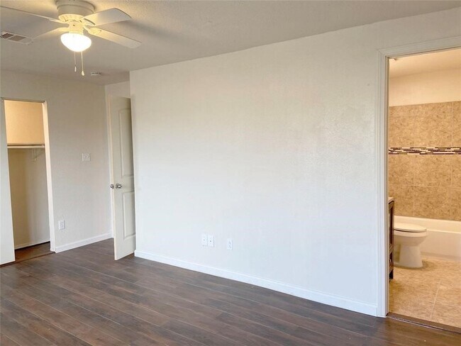 Photo - 12115 Segrest Dr
