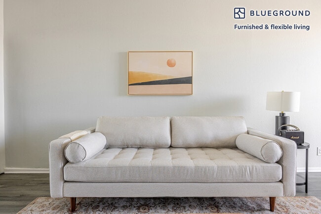 Photo - 14900 Moorpark St Unit FL3-ID1361