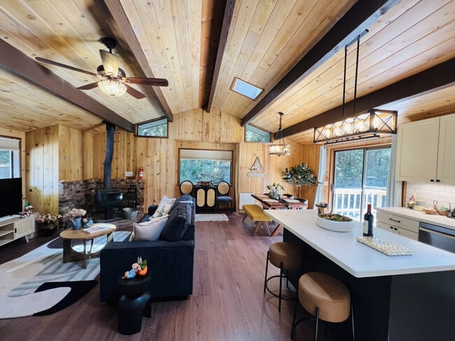 Building Photo - 26928 WA-525 Unit SI ID1035924P